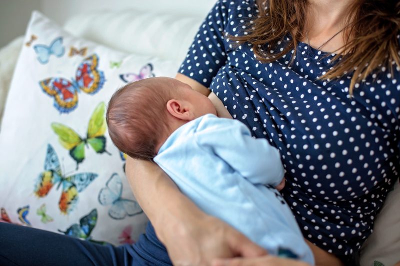 things to know about breastfeeding