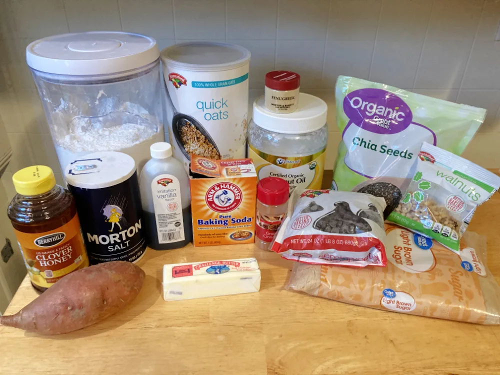 all ingredients for oatmeal lactation cookies with oats, fenugreek, dark chocolate